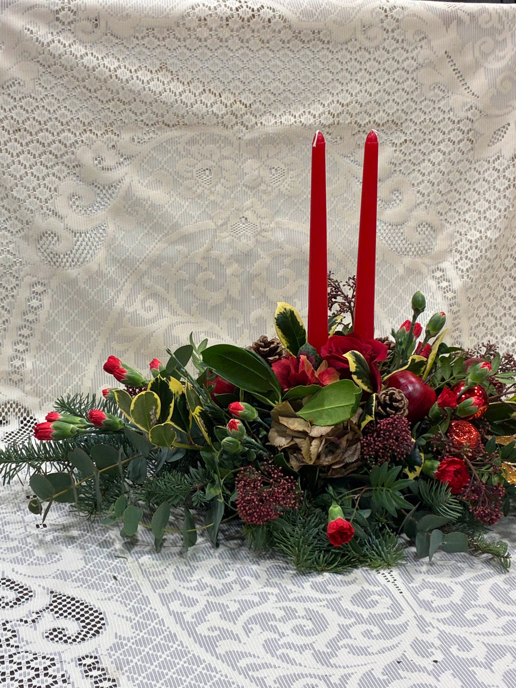 Christmas Candle Arrangement