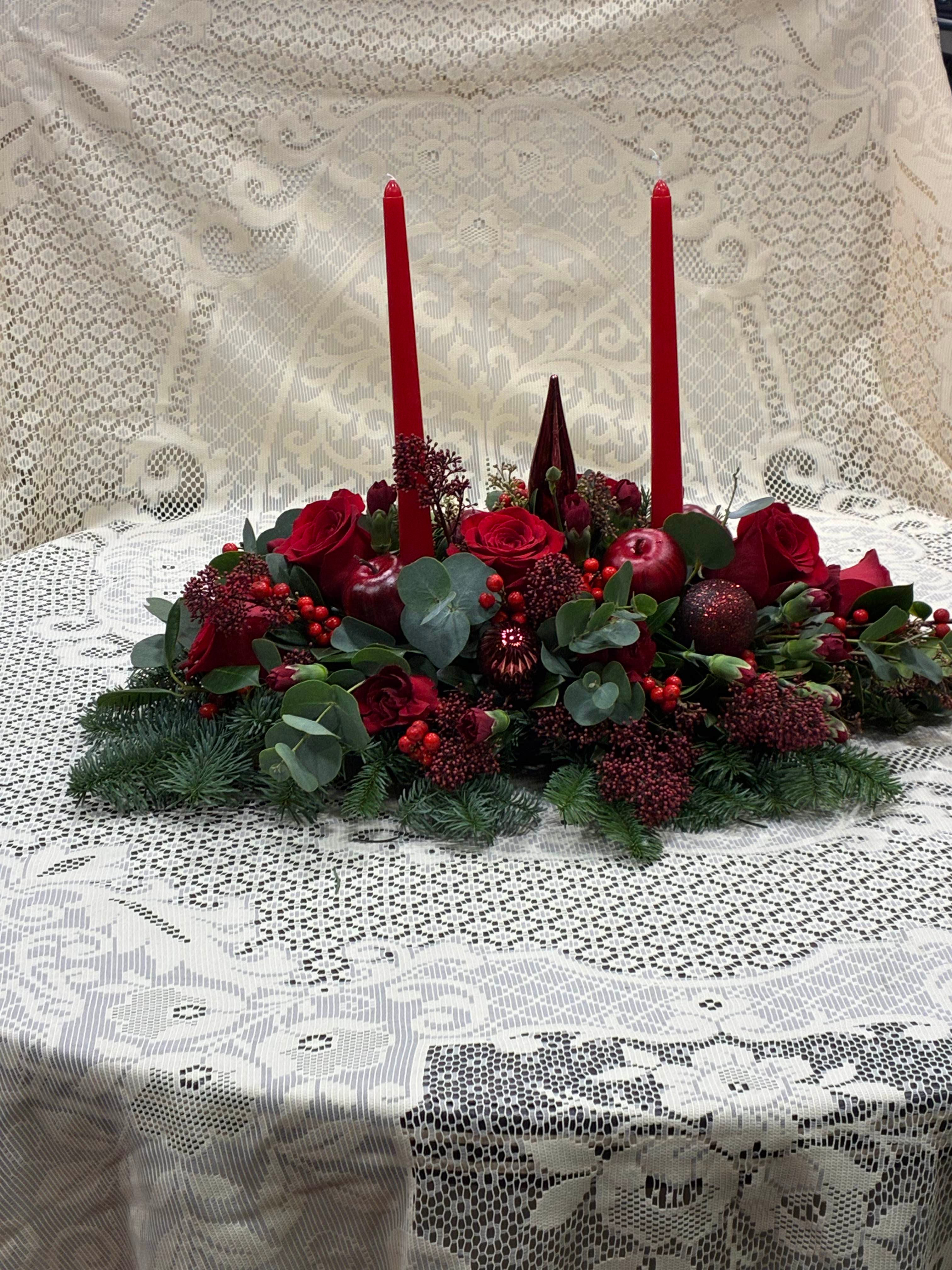 Christmas Candle Arrangement